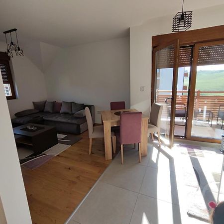 Gold Apartman, Vila Katalina 2 ซลาตีบอร์ ภายนอก รูปภาพ