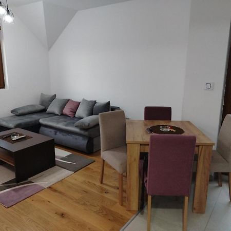 Gold Apartman, Vila Katalina 2 ซลาตีบอร์ ภายนอก รูปภาพ