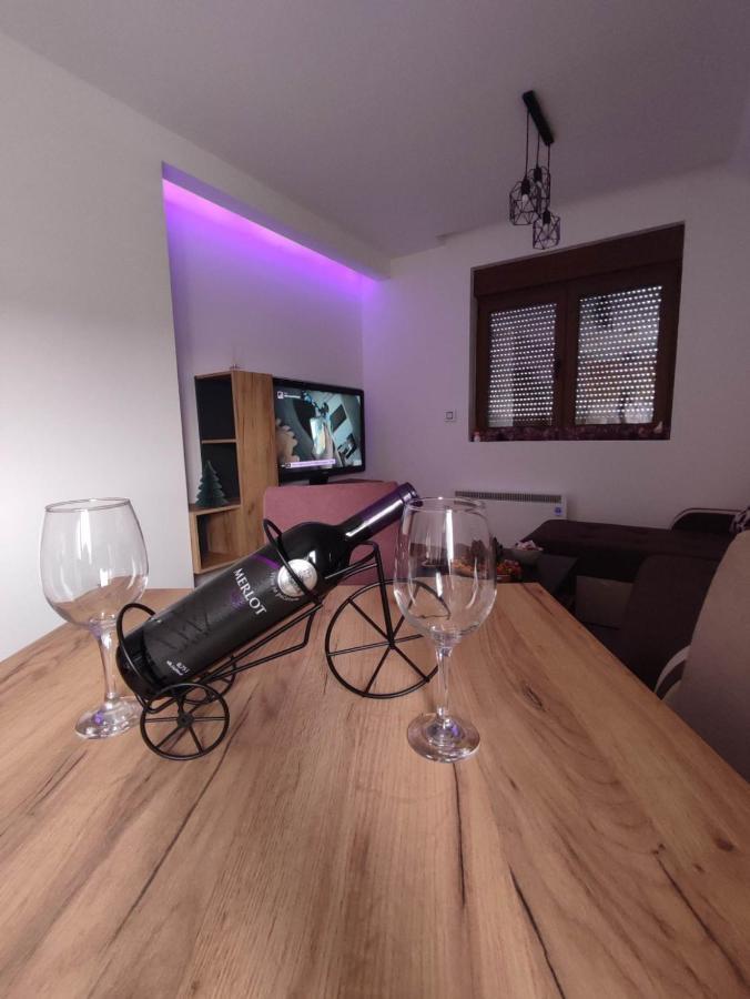 Gold Apartman, Vila Katalina 2 ซลาตีบอร์ ภายนอก รูปภาพ