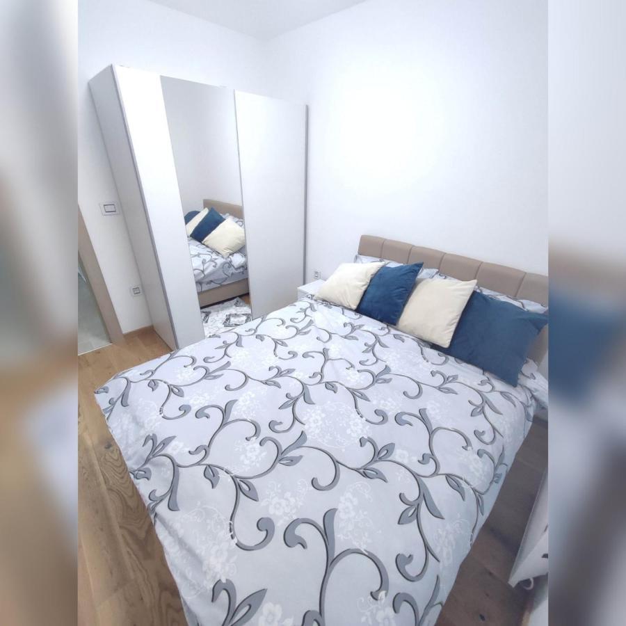 Gold Apartman, Vila Katalina 2 ซลาตีบอร์ ภายนอก รูปภาพ