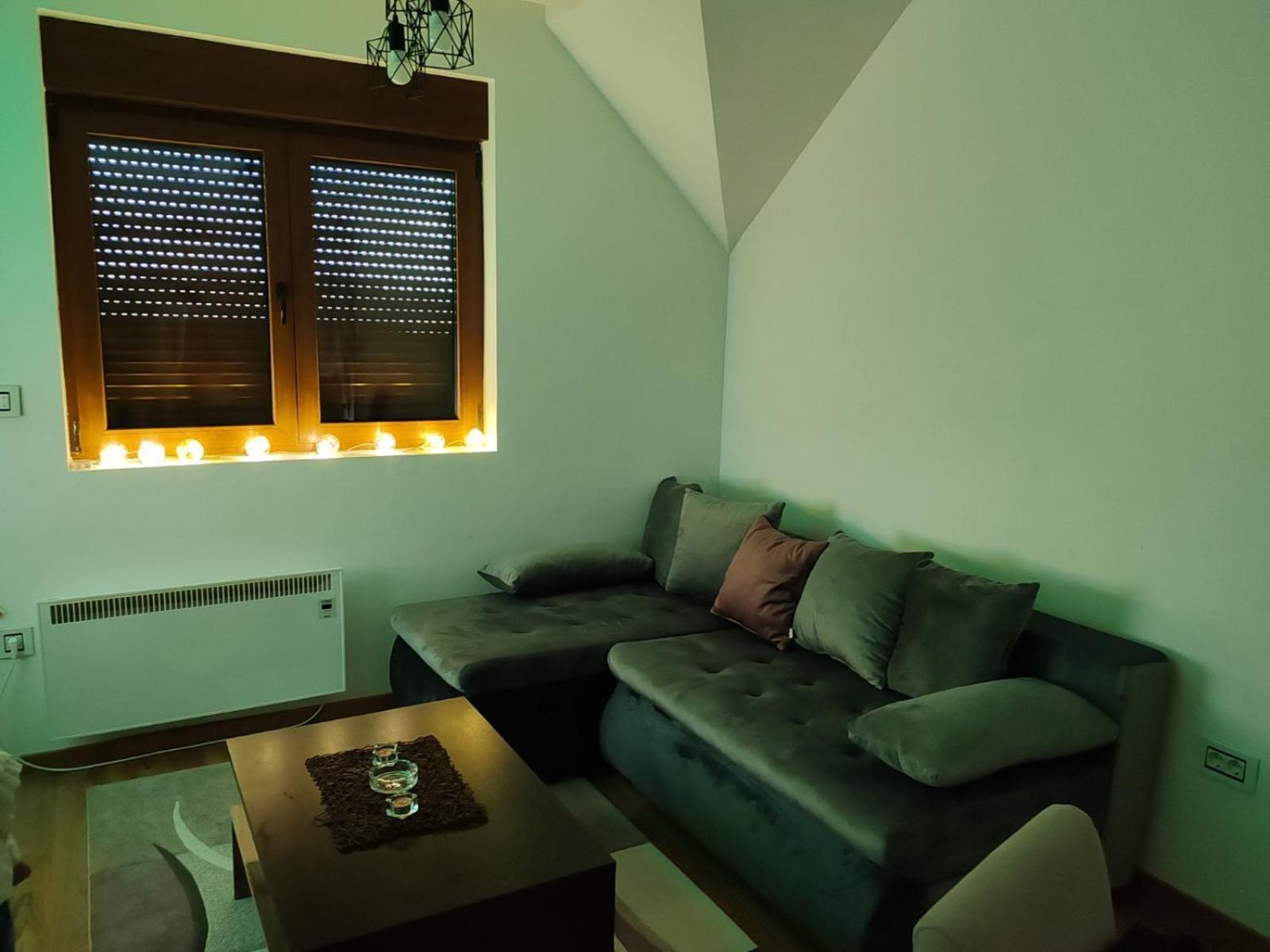 Gold Apartman, Vila Katalina 2 ซลาตีบอร์ ภายนอก รูปภาพ