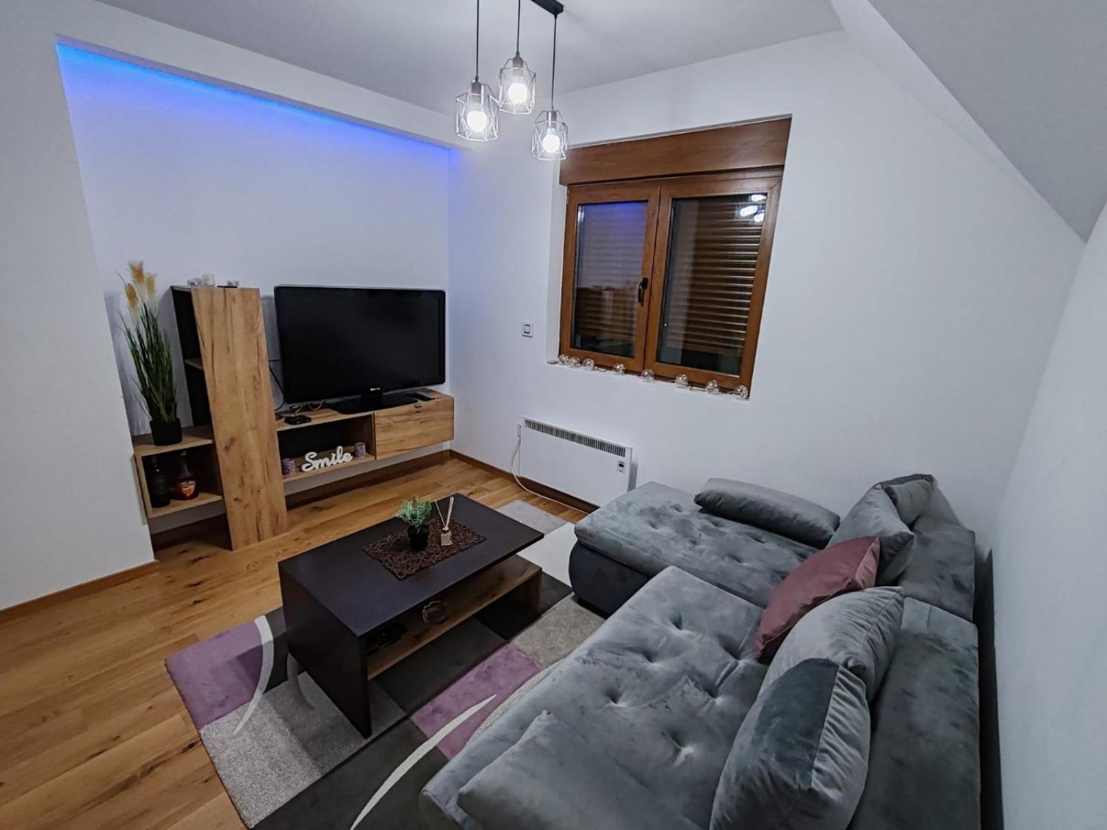 Gold Apartman, Vila Katalina 2 ซลาตีบอร์ ภายนอก รูปภาพ